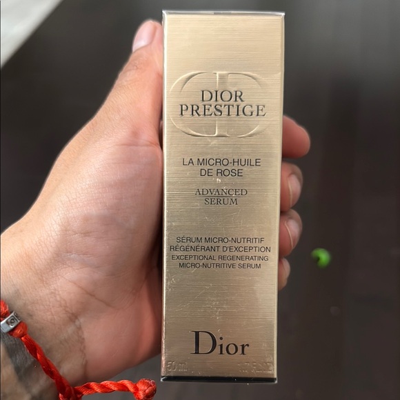 Dior Prestige La Micro-Huile de Rose Advanced Serum